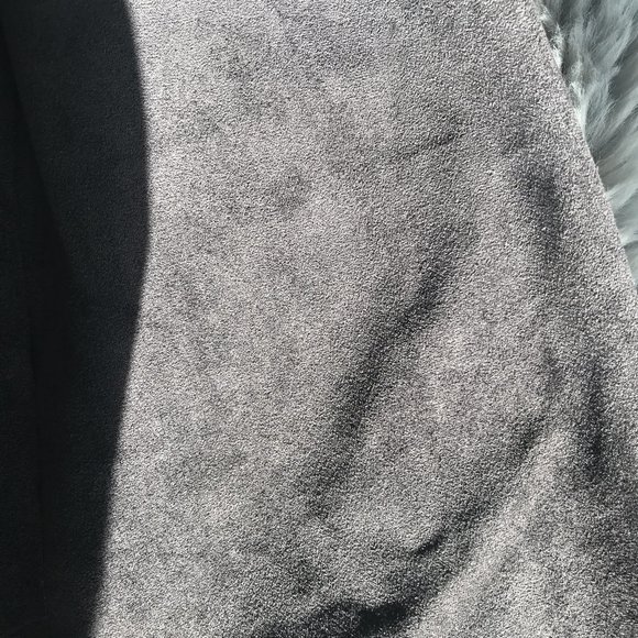 SOLD - Aritzia Wilfred Free Grey Suede Skirt - Picture 6 of 6